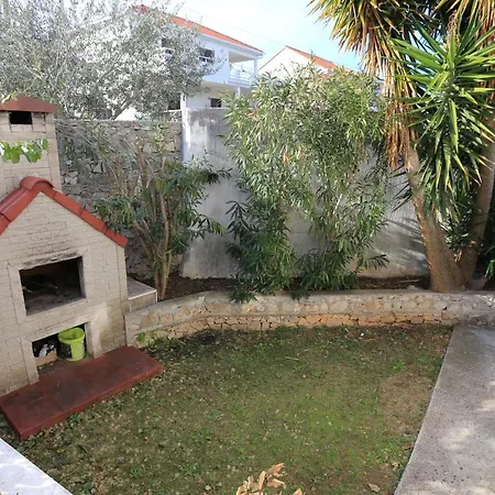 Apartamento By The Sea Slatine, Ciovo - 16345 *