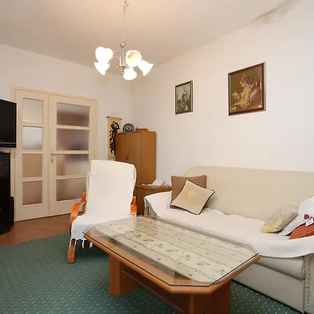 Apartment By The Sea Slatine, Ciovo - 16345 Slatine